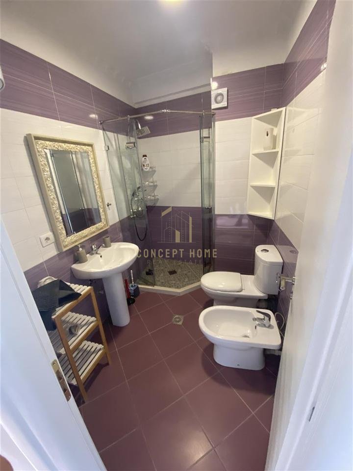 Jepet me qira apartament 2+1+2 ne Astir.