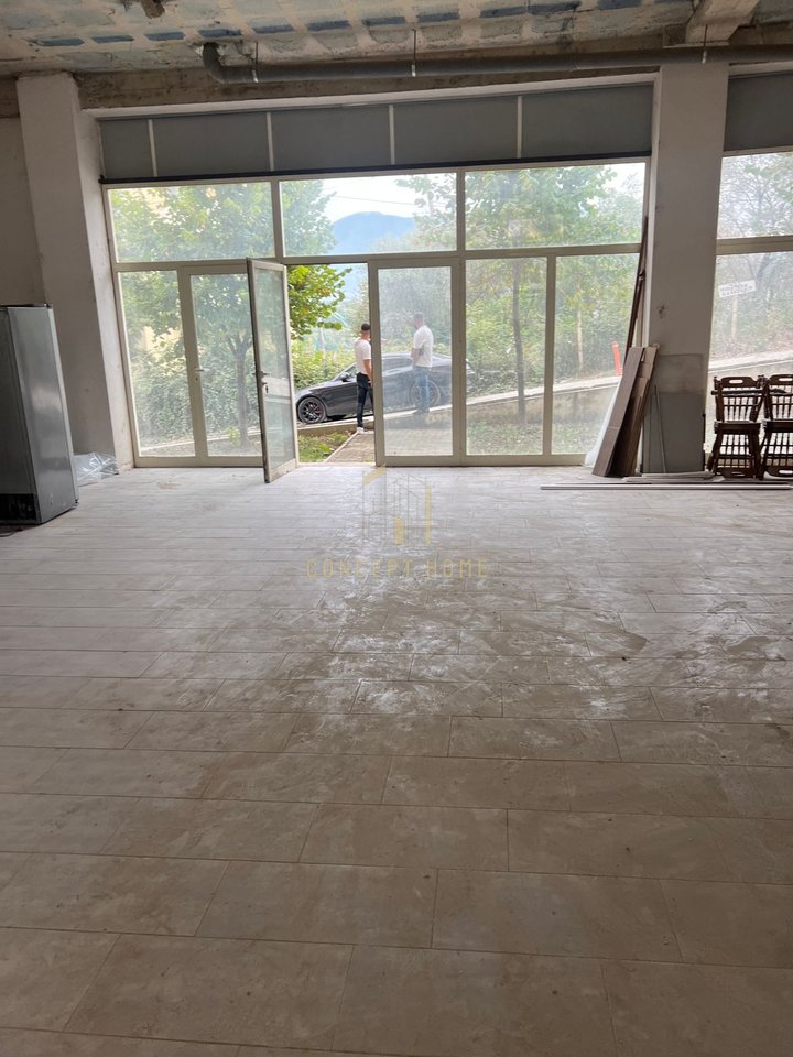 Shop for Sale in Dry Lake, Tirana - €229,000 | 120.62 m²