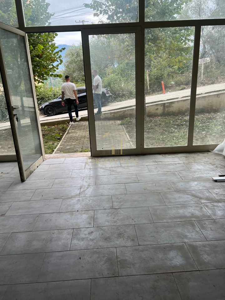 Shop for Sale in Dry Lake, Tirana - €229,000 | 120.62 m²