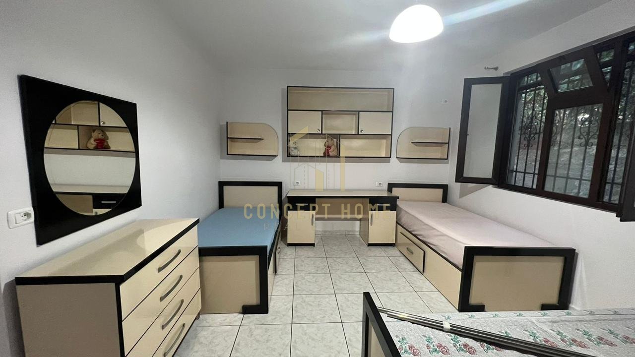 Appartamento 2+1 in Affitto a Kombinat, Tirana - 500€ | 150 m²