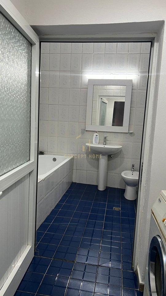 Appartamento 2+1 in Affitto a Kombinat, Tirana - 500€ | 150 m²