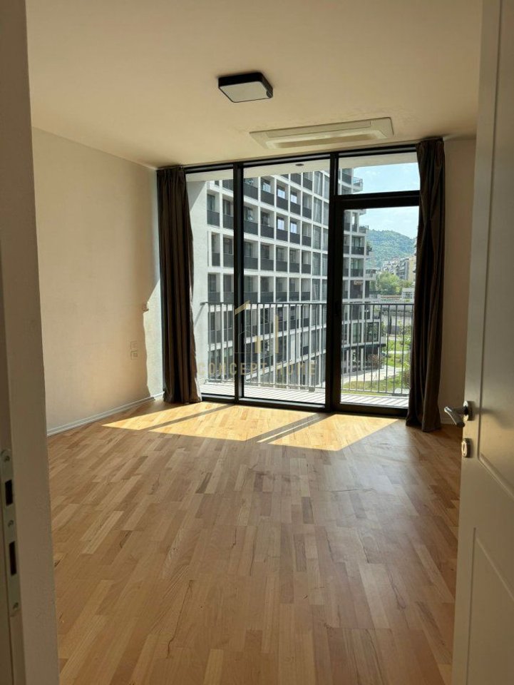 Appartamento in affitto con vista lago