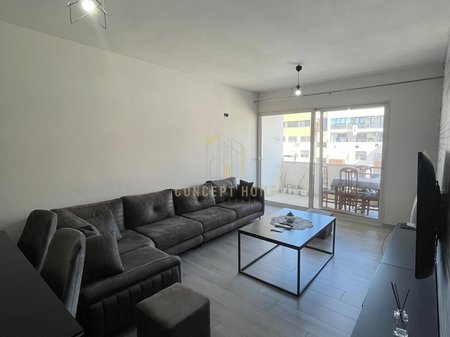 Shitet apartament 1+1 ne Astir