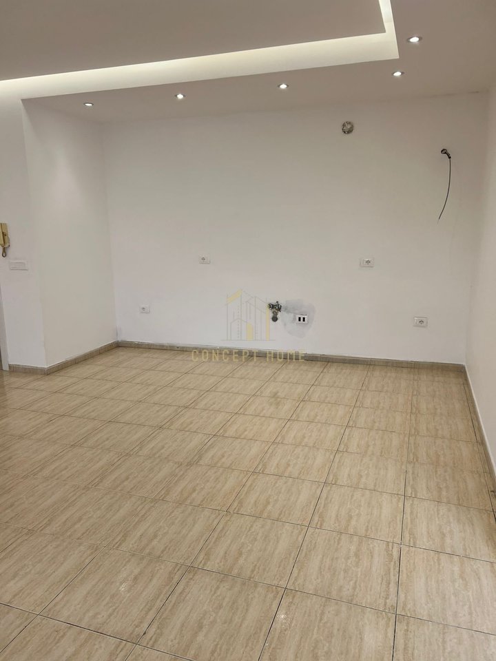 Business Premises for Sale on Elbasan Street
