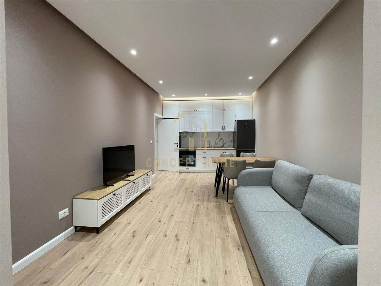 Jepet me qera apartment 2+1 tek Liqeni Artificial