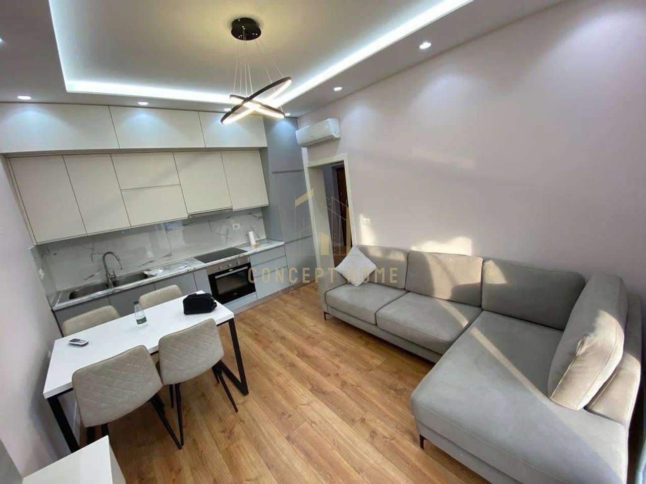 Jepet me qera apartament 2+1 tek Myslym Shyri