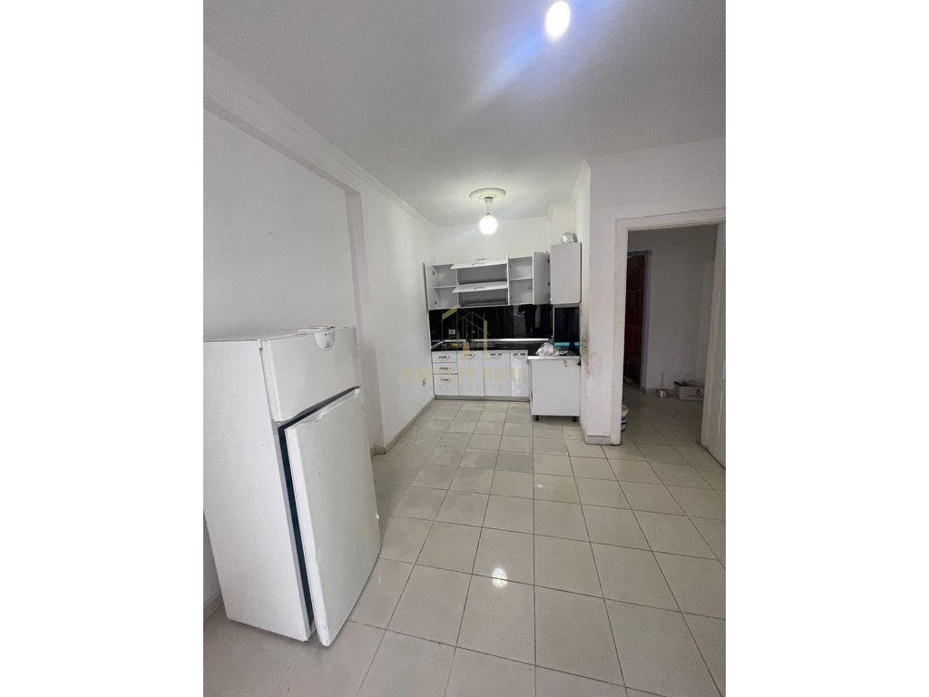 Appartamento 1+1 in vendita a Yzberisht