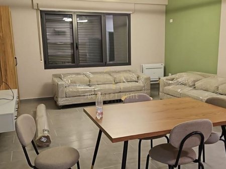Jepet me qera apartament 2+1 te Kodra e Diellit.