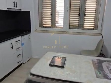 Si affitta monolocale Myslym Shyri