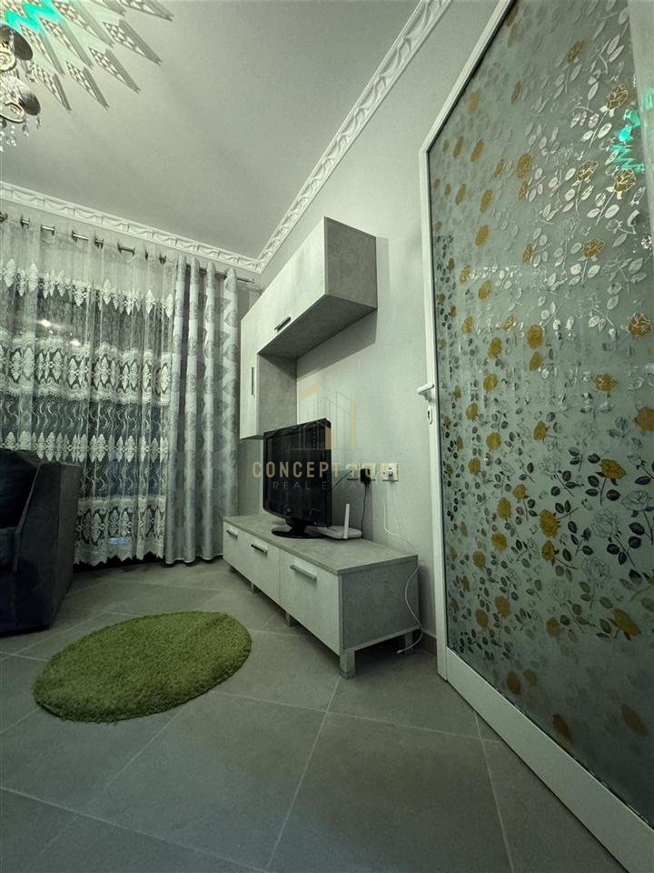 Jepet me qera apartment 2+1+Parkim Ne Astir (Green City)