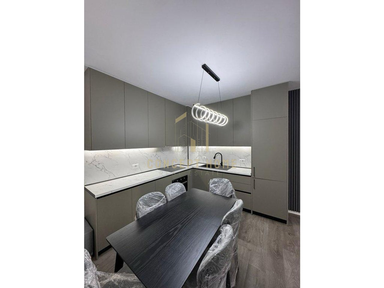 For rent 2+1+2 apartment at Univers City