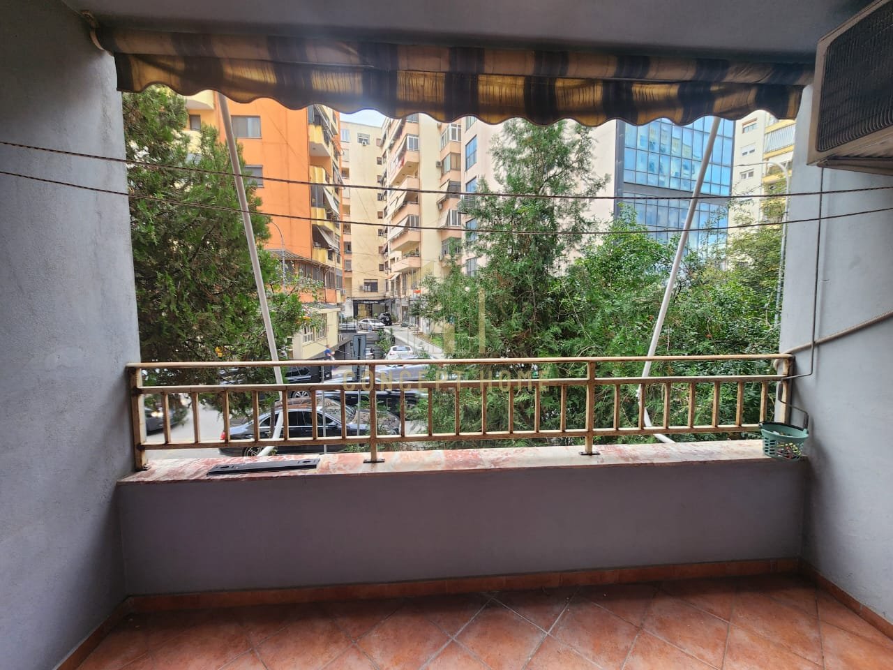 Apartment 3+1+2 for Sale in Komuna Parisit