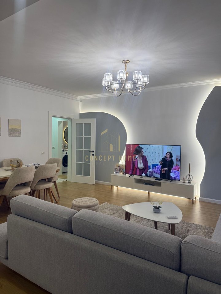 Apartment 2+1 for Sale in Fresk