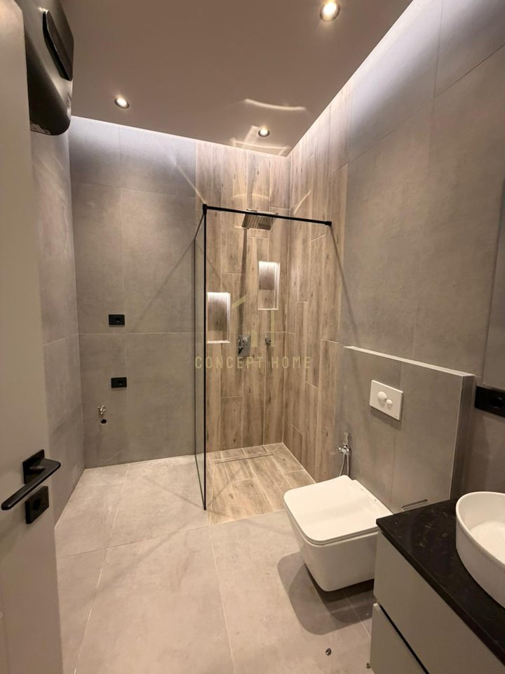 Jepet me qera Apartament 1+1 tek Kodra e Diellit 1