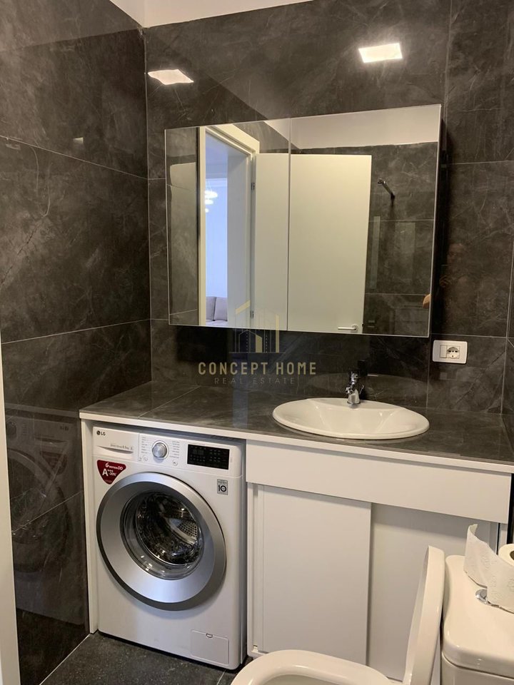 Jepet me qera Apartament 2+1 tek Liqeni i thate