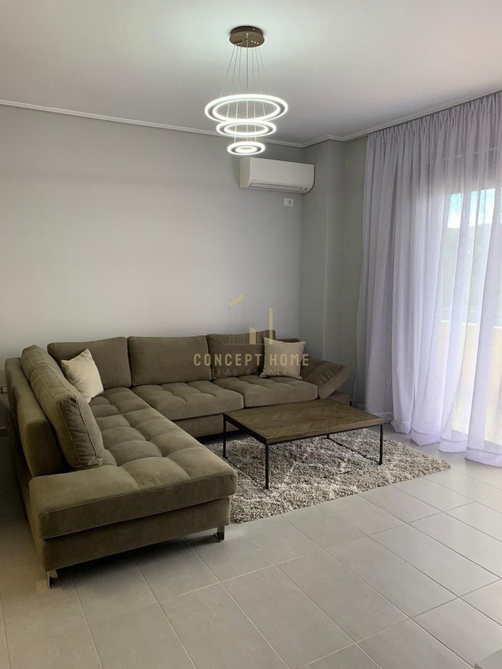Jepet me qera Apartament 2+1 tek Liqeni i thate