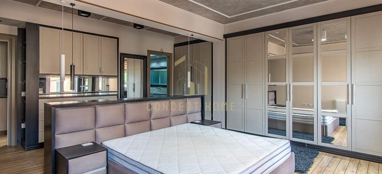 Jepet me qera super apartament 2+1+2 ne Myslym Shyr