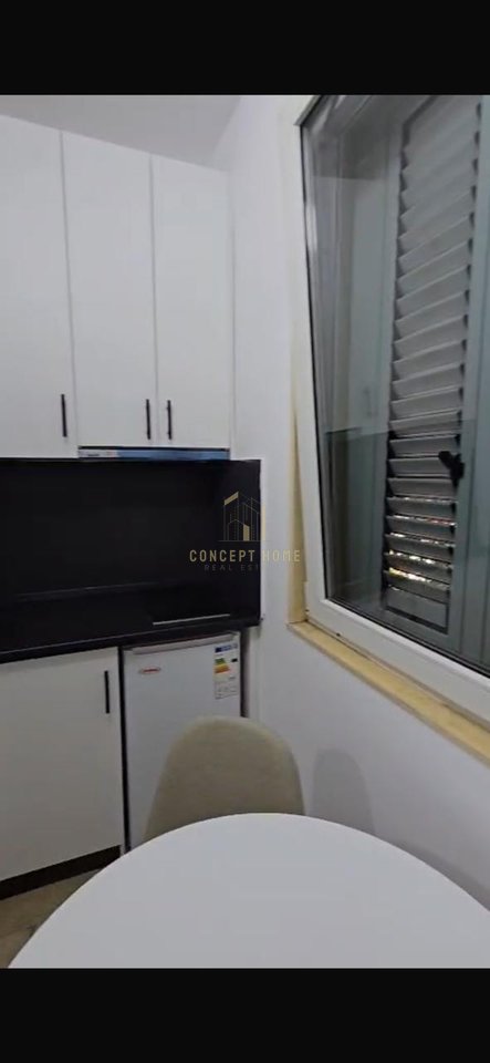 Si affitta monolocale Myslym Shyri