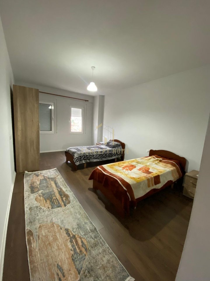 Apartament 2+1 Me Qira në Kamëz - 45.000 leke/muaji | 128 m²