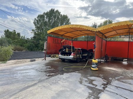 Jepet lavazh me qera në zonën e Mezezit, afër Top Channel.