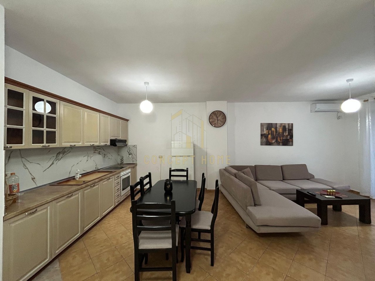 Jepet me qera apartament 2+1 ne Astir