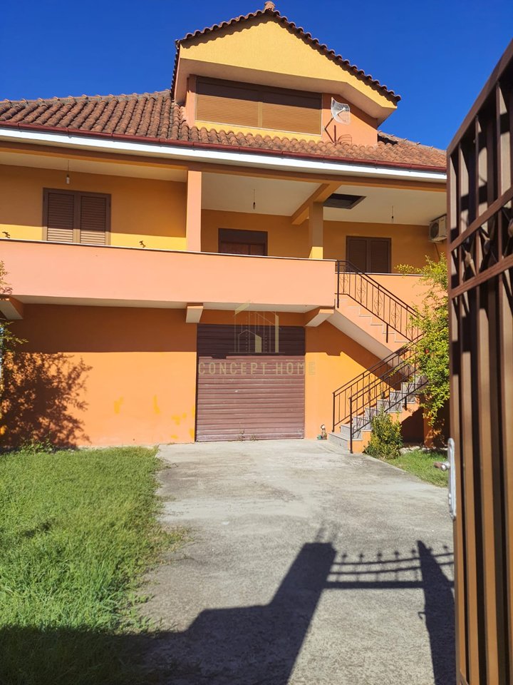 Private house for rent 2+1+2 Koder Kamez