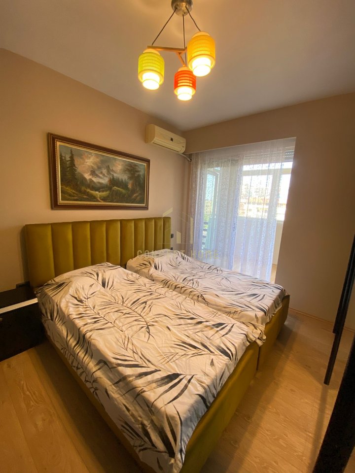 Apartment for rent 2+1 at Komuna e Parisit