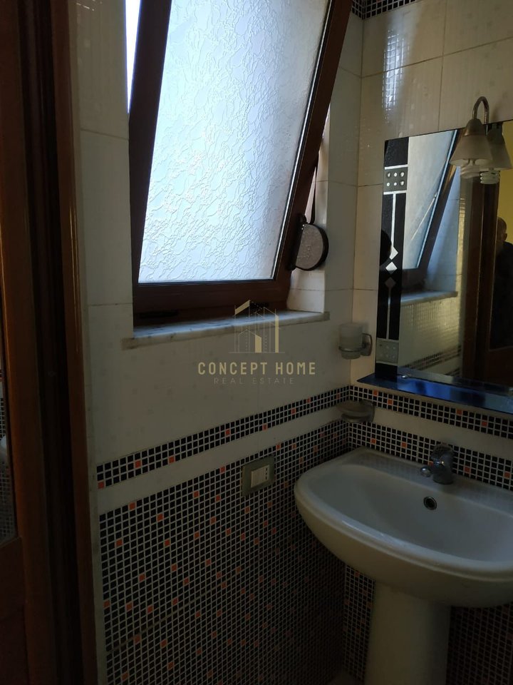 Vilë Me Qira në Selitë, Tiranë - 3000€ | 720 m²