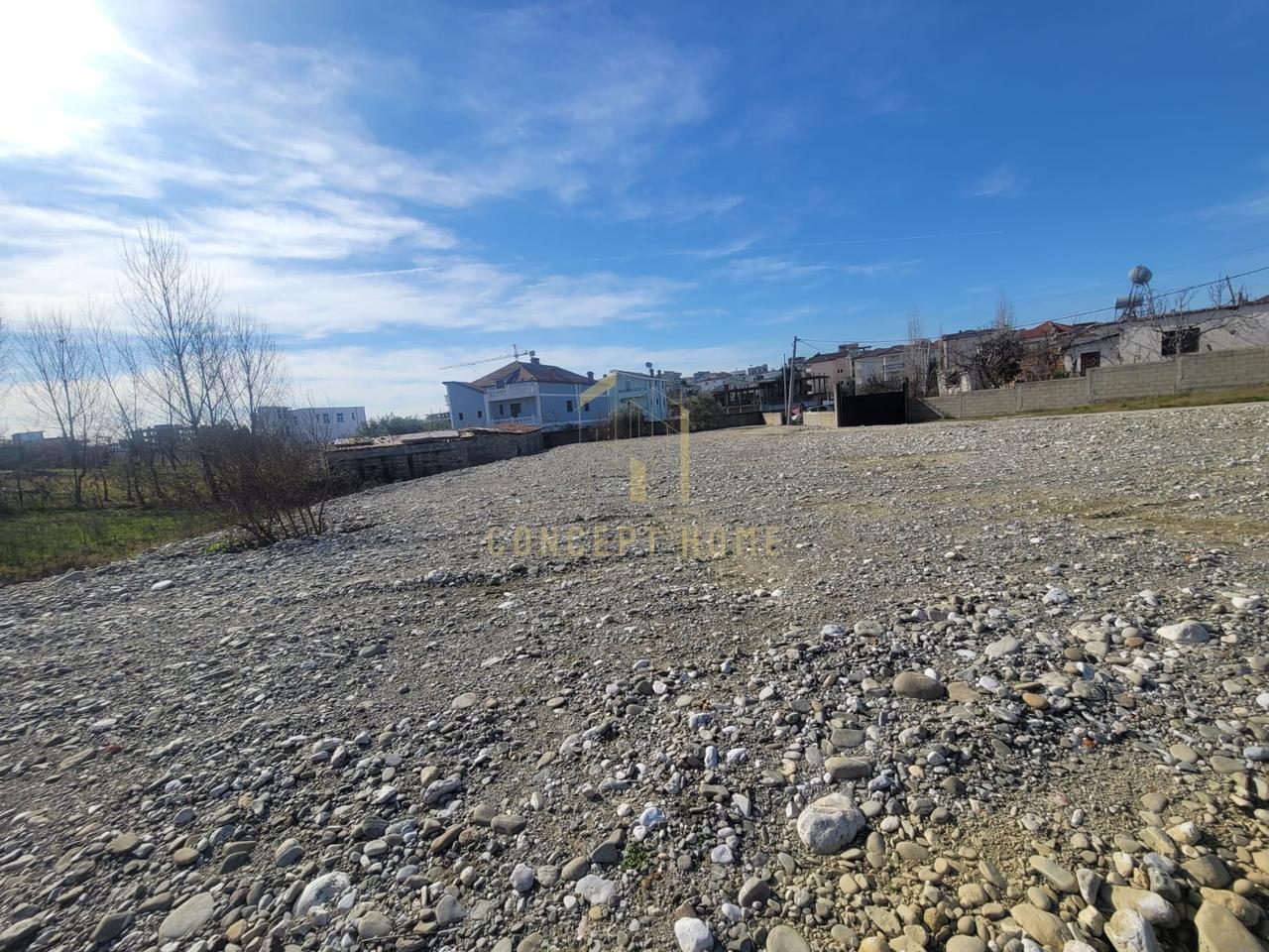 Jepet me qera toke ne Paskuqan