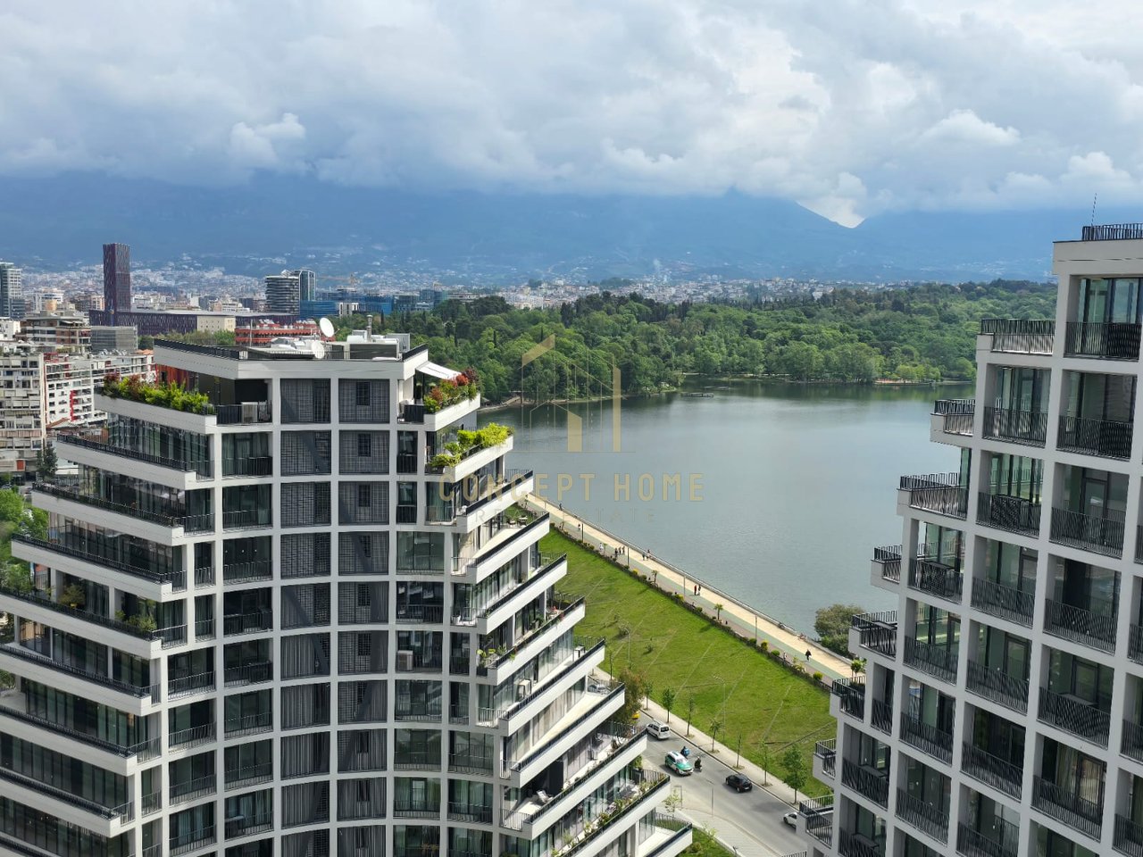 Apartment For Sale at Artificial Lake, Lake View - €1,000,000 | 233.2 m²