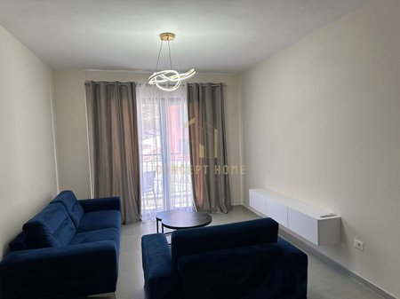 Jepet me qera Apartament 1+1 tek Kodra e Diellit 1