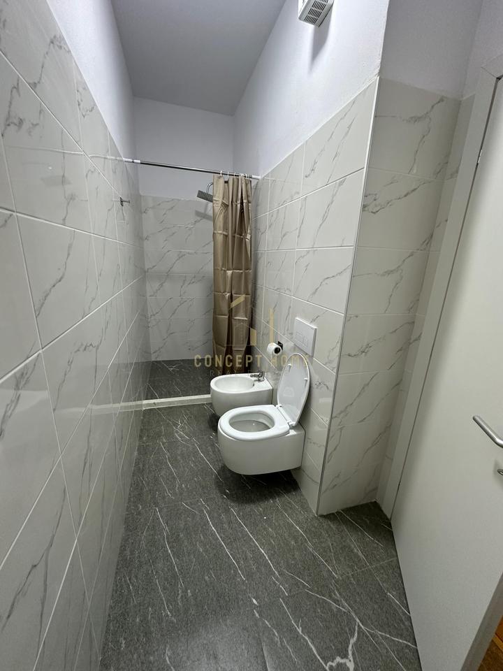 Appartamento di Lusso 2+1+2 in Affitto all'Incrocio Vasil Shanto, Tirana - 1200€ | 100 m²