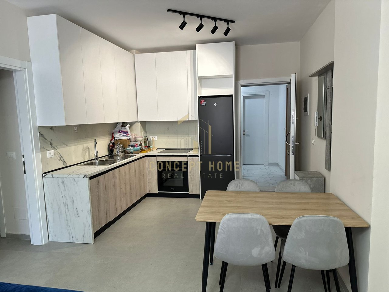 Jepet me qera Apartament 1+1 tek Kodra e Diellit 1