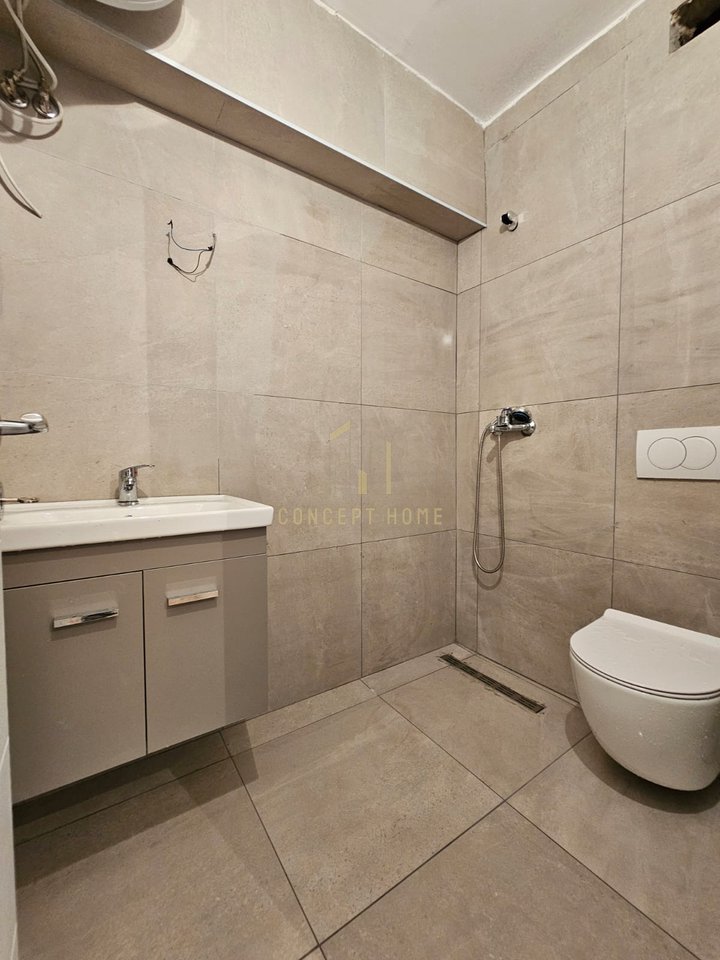 Appartamento 1+1 in Vendita a 21 Dhjetori, Tirana - 98.000€ | 44 m²