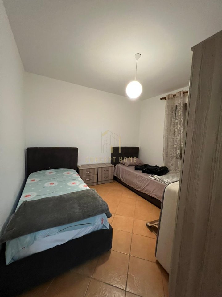 2+1+2 Apartment for Rent in Botanical Garden, Tirana - 700€ | 110 m²