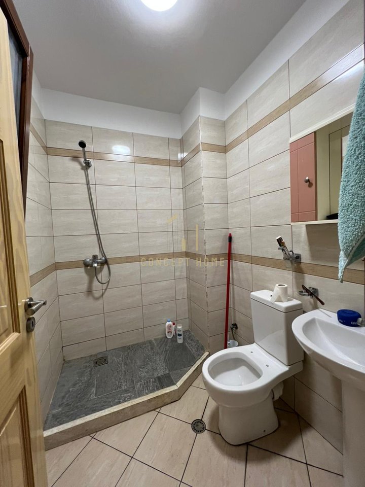 2+1+2 Apartment for Rent in Botanical Garden, Tirana - 700€ | 110 m²