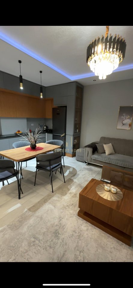 Appartamento 2+1+2 in Vendita a Kamez, Tirana - 130.000€ | 112,8 m²