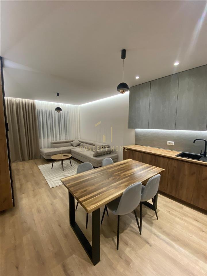 Appartamento 2+1+parcheggio in affitto a Univers City