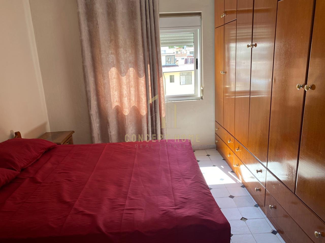 Appartamento 2+1 in affitto, Via Kavajës, vicino all'Ambasciata Americana