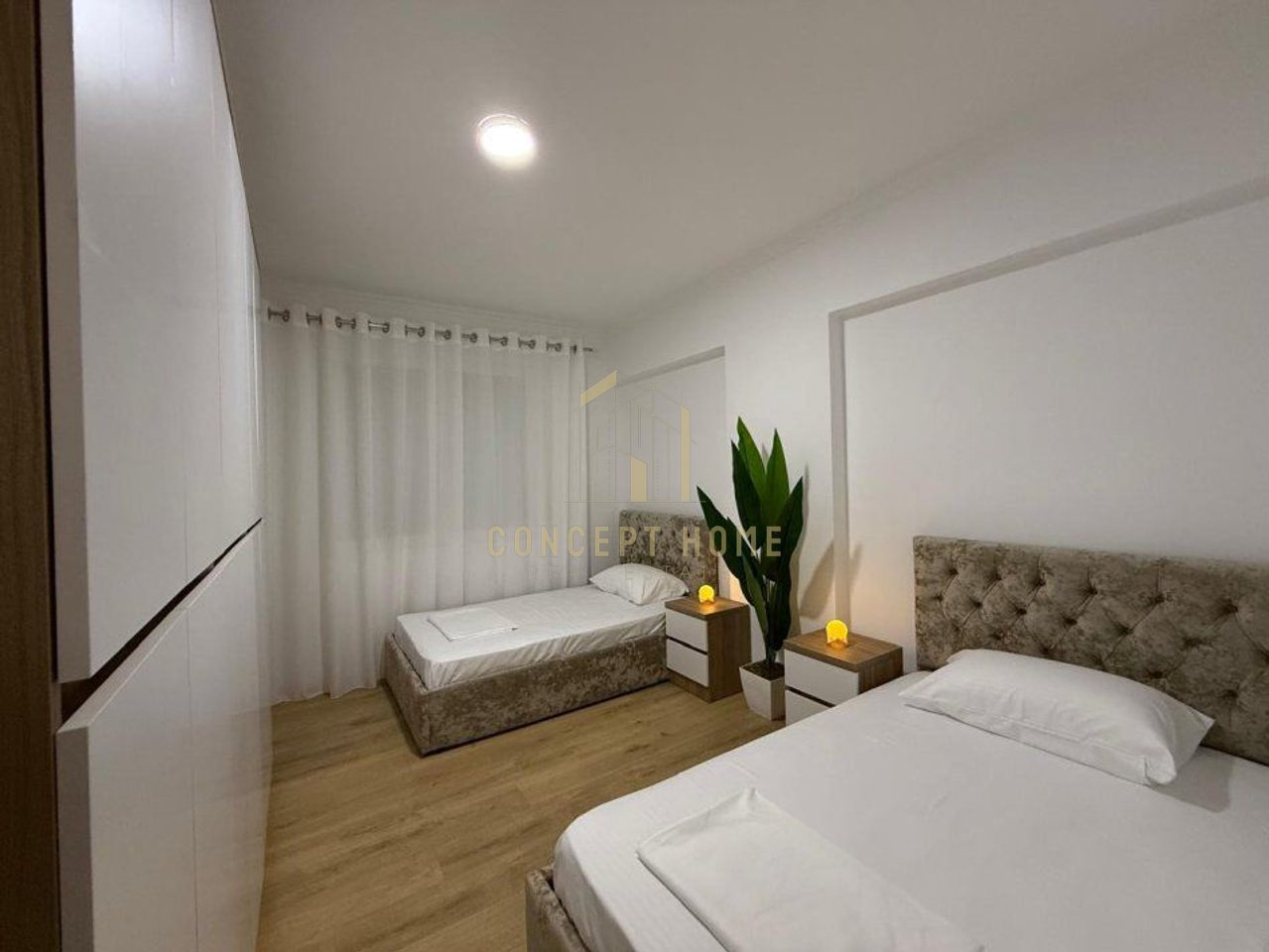 Jepet me qera super apartament 2+1 tek Liqeni i Thate