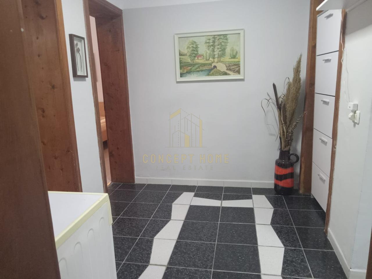 Apartament 1+1 me Qira në Myslym Shyr, pranë Spitalit Gjerman