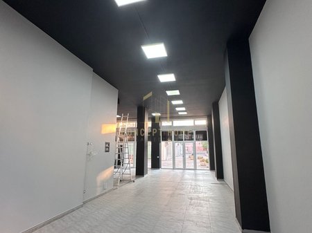 Vendesi in vendita vicino a Spaku