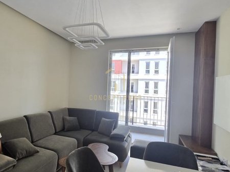 Jepet me qera Apartament 1+1 te Univers City