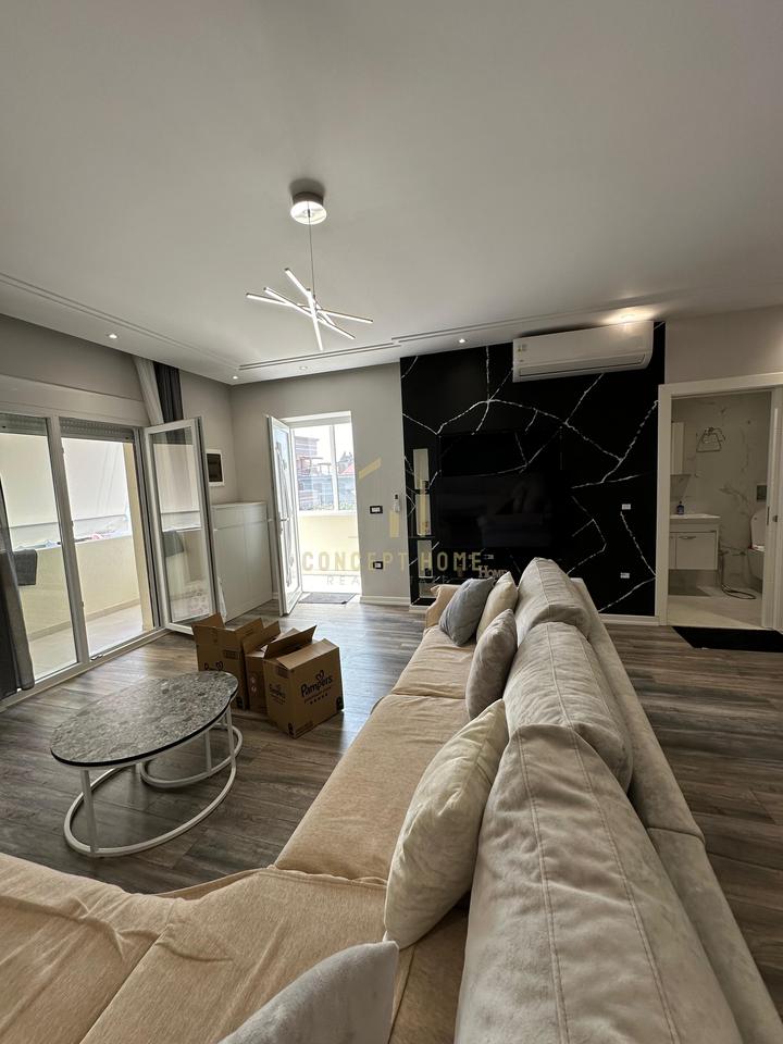 Apartament Modern 2+1+Parkim Me Qira në Porcelan, Tiranë - 700€ | 100 m²