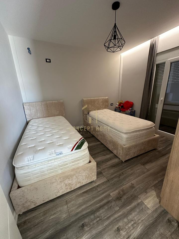 Apartament Modern 2+1+Parkim Me Qira në Porcelan, Tiranë - 700€ | 100 m²