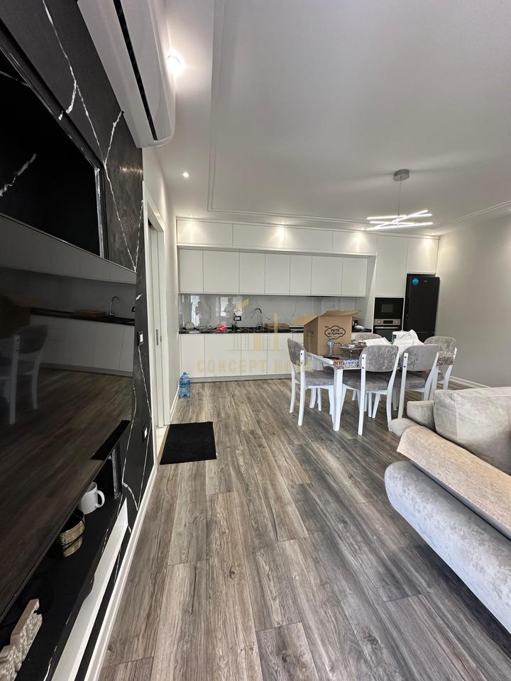 Apartament Modern 2+1+Parkim Me Qira në Porcelan, Tiranë - 700€ | 100 m²