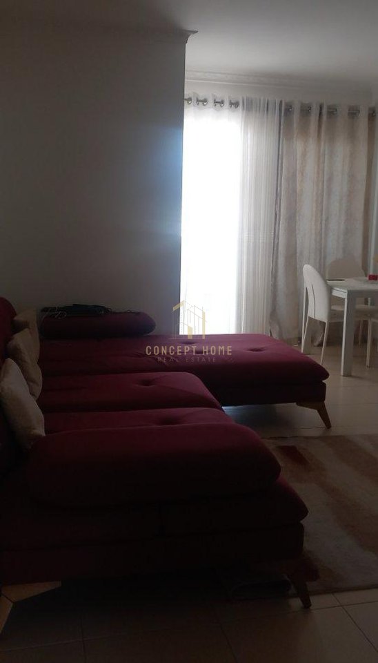 Jepet me qera  apartament 1+1 ne Yzberisht