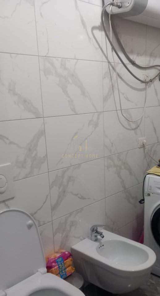 Jepet me qera  apartament 1+1 ne Yzberisht