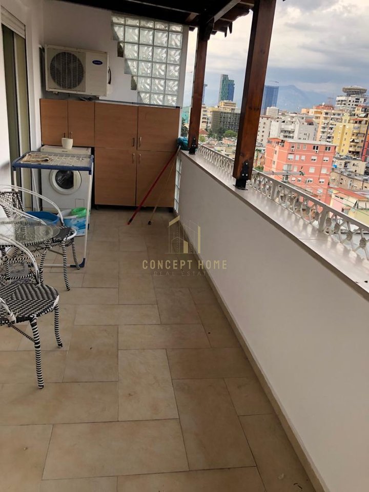 Appartamento 2+1 in Affitto a Bllok, Tirana - 1000€ | 100 m²