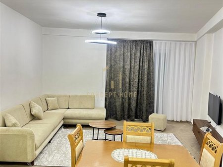 Appartamento 1+1 in affitto ad Astir